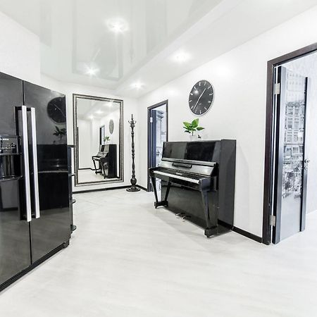 Mgapartments 3 Rooms Miasnikova Sq. Vip Minsk Eksteriør bilde